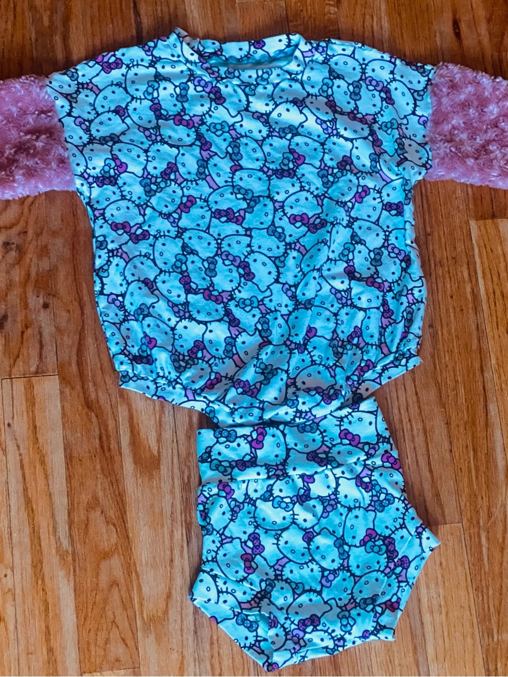 Hello Kitty Turquoise and Pink Diaper Cover Set